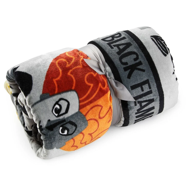 Hallmark Disney Hocus Pocus Black Flame Candle Blanket, 50x60 1 Hallmark Disney Hocus Pocus Black Flame Candle Blanket, 50x60