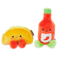 Hallmark Better Together Taco And Hot Sauce Magnetic Plush, 5" -Gift Wrap Store Taco and Hot Sauce Magnetic Plush 1KID2088 03